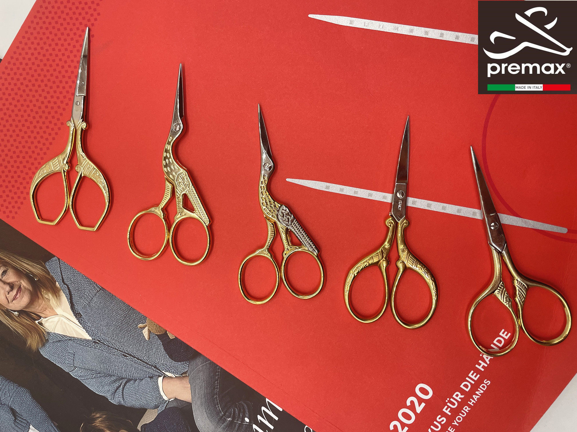 Italy Imported Handmade Scissors Premax Crane Shaped Golden 9cm Small Scissors Embroidered Wire Head