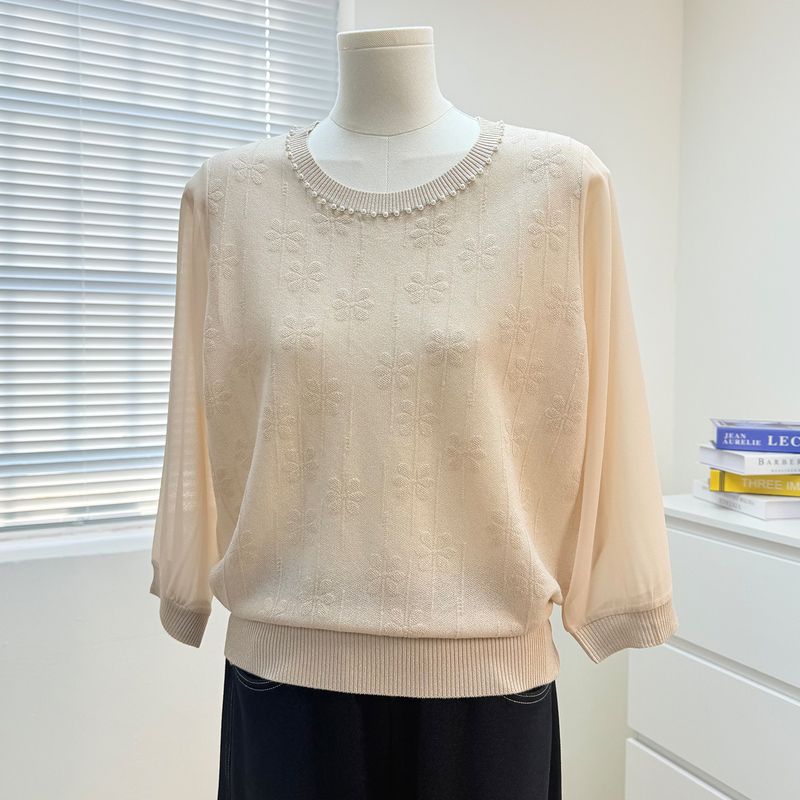 Trendy Spring Clothing for Moms, New Style with Spliced Sheer Sleeves, High-End Three-Quarter Sleeve Tops for Middle-Aged and Elderly Women, Knitted Shirts