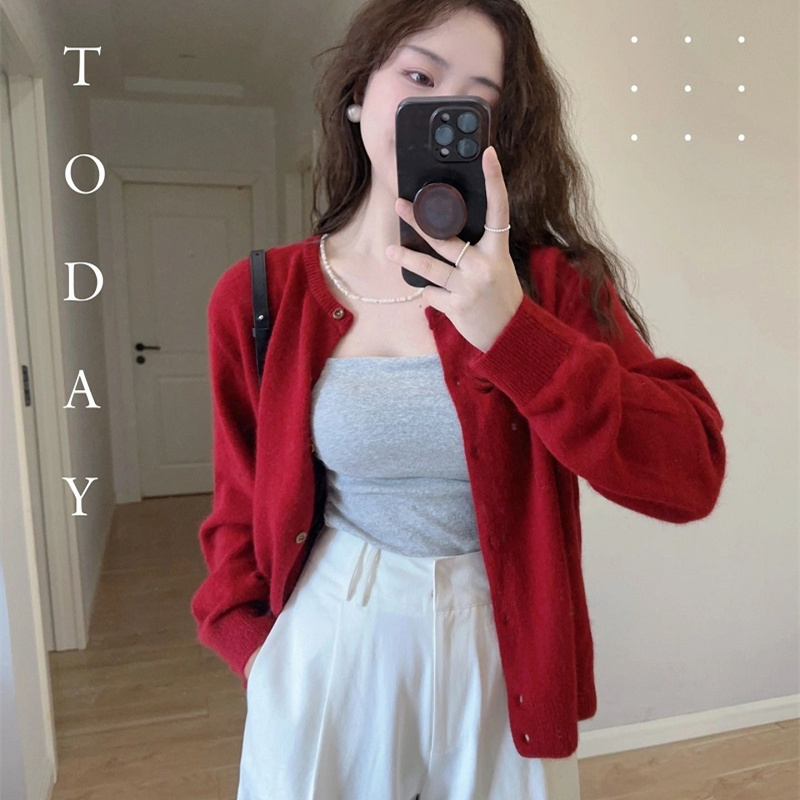 Red Knitted Cardigan Jacket for Women, Early Autumn 2025 New Style, Short Chanel-Style Top, Plus-Size, Age-Reducing, Soft and Cozy Sweater