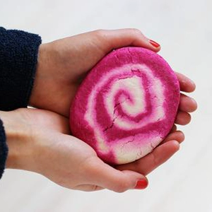 Lush, средство для принятия ванны, лебедь, пена для ванны, соль для ванны, Великобритания, 200г