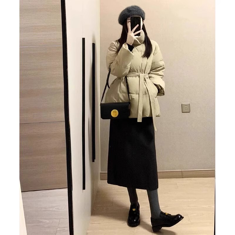 Korean Style Short down Jacket for Women, Winter 2025 New Model, Petite, Waist-Cinching, Slimming, Thickened, Warm Cotton-Padded Coat