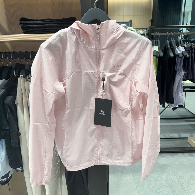 Canada's Arcteryx Squamish Naya Hooded Jacket for Men and Women, Lightweight Wind Shell Skin Jacket Canada's Arcteryx Squamish Naya Hooded Jacket for Men and Women, Lightweight Wind Shell Skin Jacket