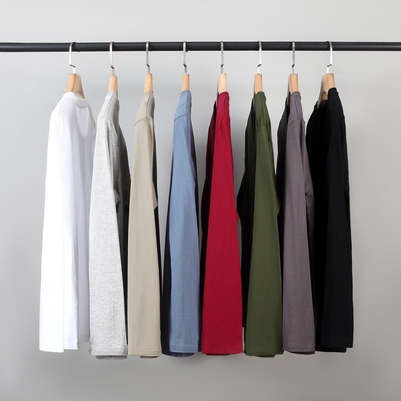 2026 New Spring and Autumn 100% Pure Cotton Long-Sleeved T-Shirt for Men, Loose Solid Color Inner Wear, Round Neck Couple's Base Shirt 2026 New Spring and Autumn 100% Pure Cotton Long-Sleeved T-Shirt for Men, Loose Solid Color Inner Wear, Round Neck Couple's Base Shirt
