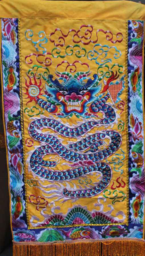 Tianlong Embroidery Taiwan Edition Plane Embroidery Ssangyong Car Stick Colored Car Hanging Fence Car Rear Ladder Kirin Car Mid-skirt Custom-made