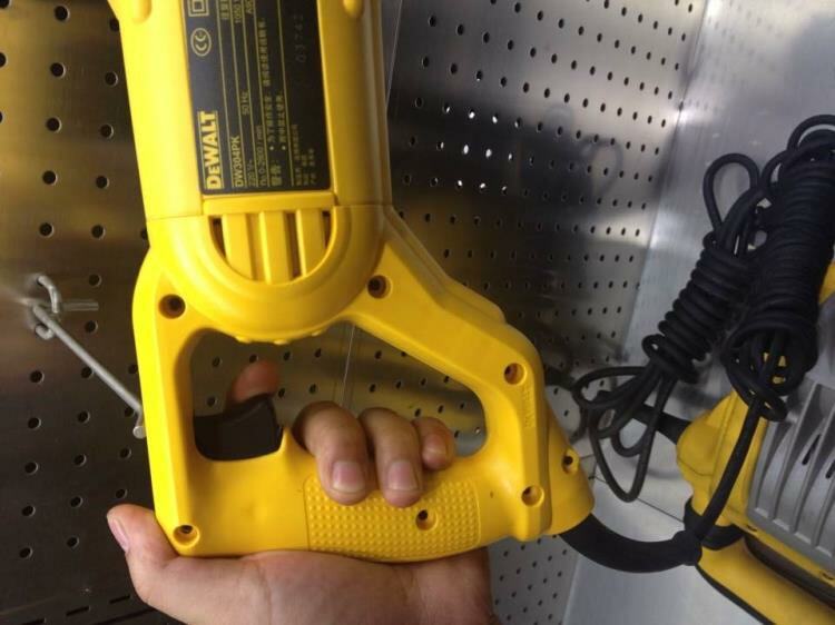 Пила сабельная 得伟墨西哥进口dw304pk 1000w重型往复锯马刀锯金属木材切割机 DEWALT