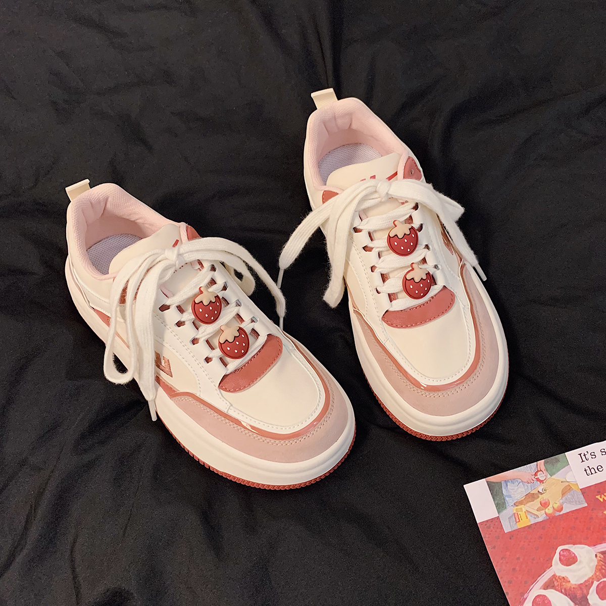 Back Force Strawberry Bear Women Shoes 2022 New Sails Shoes Schoolgirls 100 Hitch Korean Version Small Crowdcountry Tidal Thick Underfloor Shoes