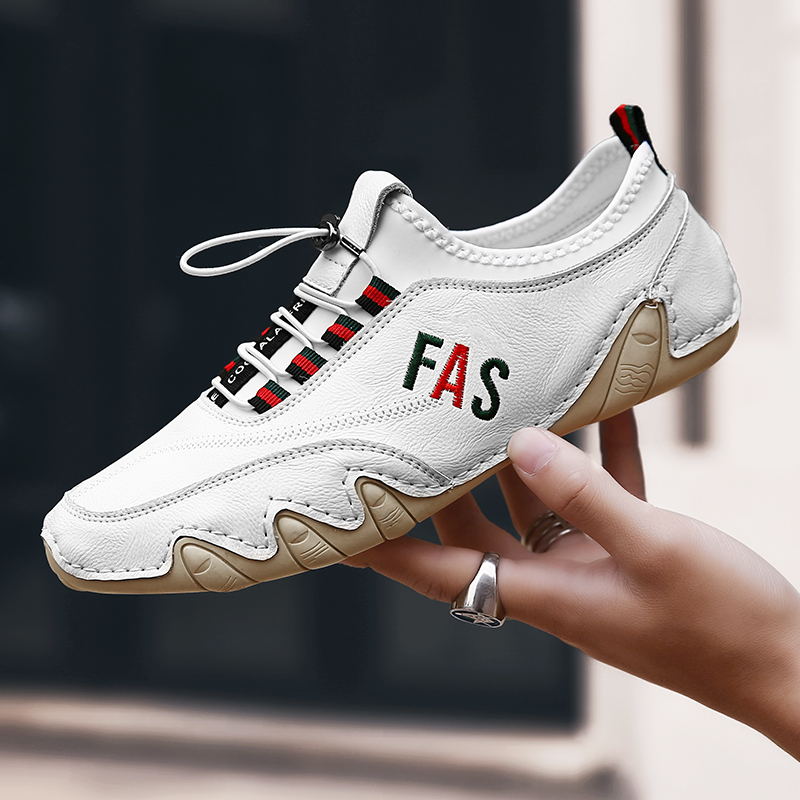 New beanie shoes men's leather breathable non-slip casual leather shoes a pedal soft bottom deodorant light lazy shoes tide shoes