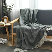 Đơn giản hiện đại màu đen và trắng hoang dã thường sofa lông rậm thảm khăn xung quanh nó giường cuối khăn tua máy lạnh chăn trang trí - Ném / Chăn