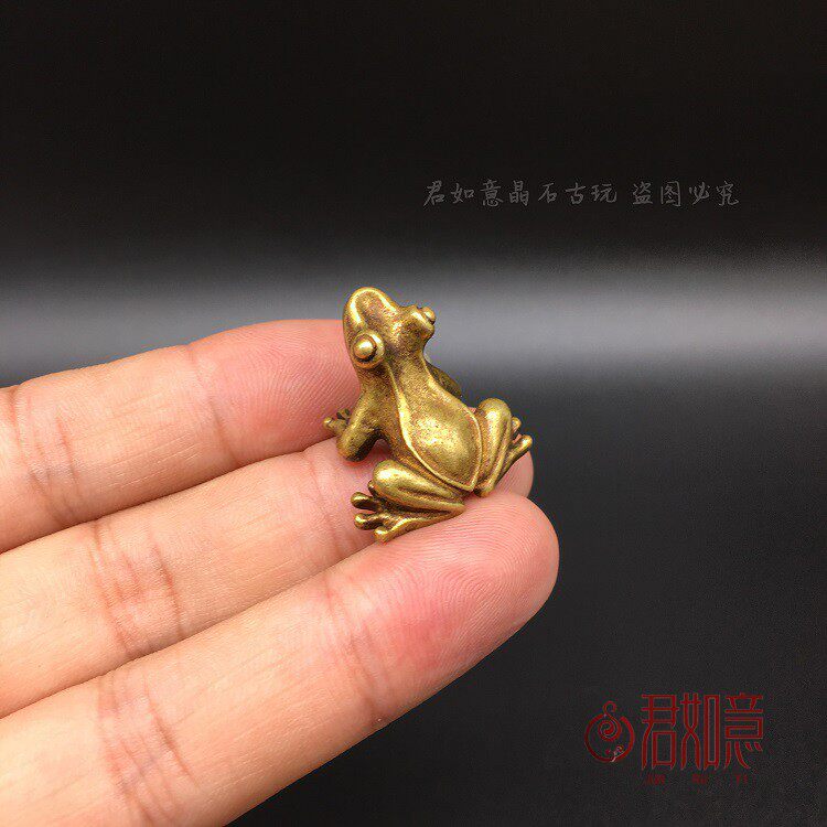 Solid copper mini frog piece brass cute little frog pocket bronze frog animal copper carvings small copper piece