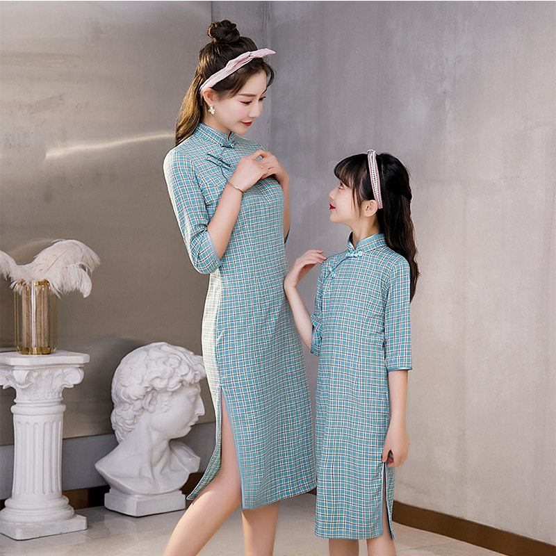 Parent-child dress mother and daughter dress cheongsam Hanfu girls spring and summer 2022 Chinese style ancient costume mid-length plaid dress