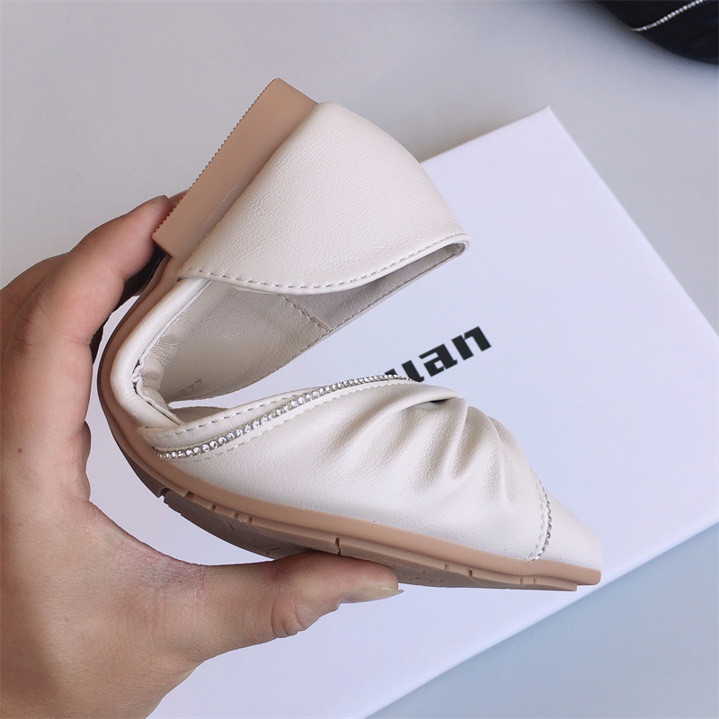 Broken size clearance special loss clearance spring and autumn new flat pointed toe shallow mouth shoes four seasons shoes all-match women's shoes