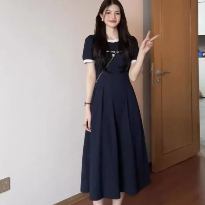 Light Luxury and High-End Short-Sleeved Dress for Women, New Summer Style, Plus Size, French Style, Belly-Covering, Slimming, Elegant Long Dress