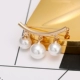 Wild Pearl Trâm Corsage Pin Hàn Quốc Không khí sang trọng Áo len cardigan Áo khoác đơn giản Shaw Buckle Trâm Nữ cài áo vest nam