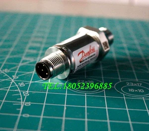 Датчик давления Danfoss Danfoss MBS8200 064G1144 оригинальный импортный подлинный