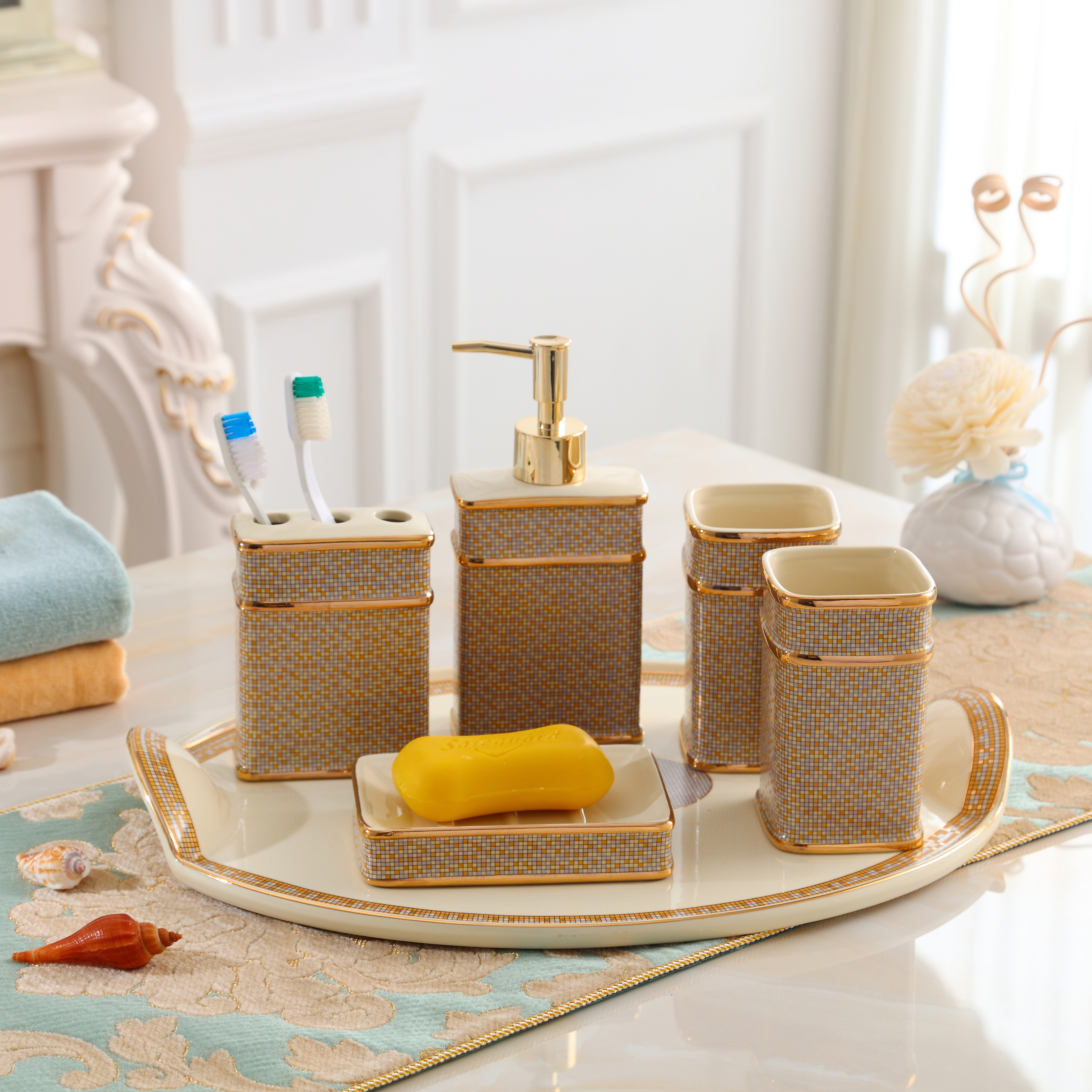 European-style ceramic bathroom Five-piece with tray Six-piece set Wash set mouthwash cup Powder room bathroom supplies creative