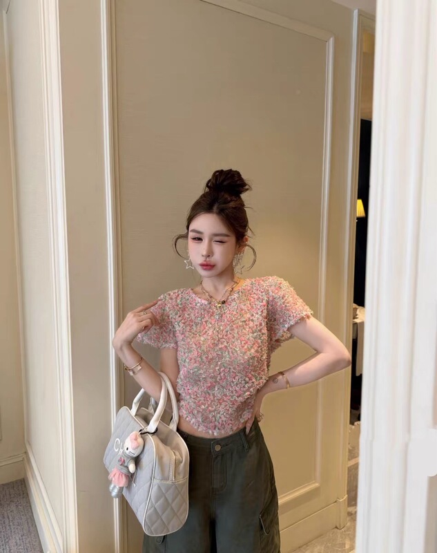 Mh Home Korea Dongdaemun 2026 Summer New Korean Style Pink Mist Floral Cluster Three-Dimensional Lace Short-Sleeve Top Mh Home Korea Dongdaemun 2026 Summer New Korean Style Pink Mist Floral Cluster Three-Dimensional Lace Short-Sleeve Top