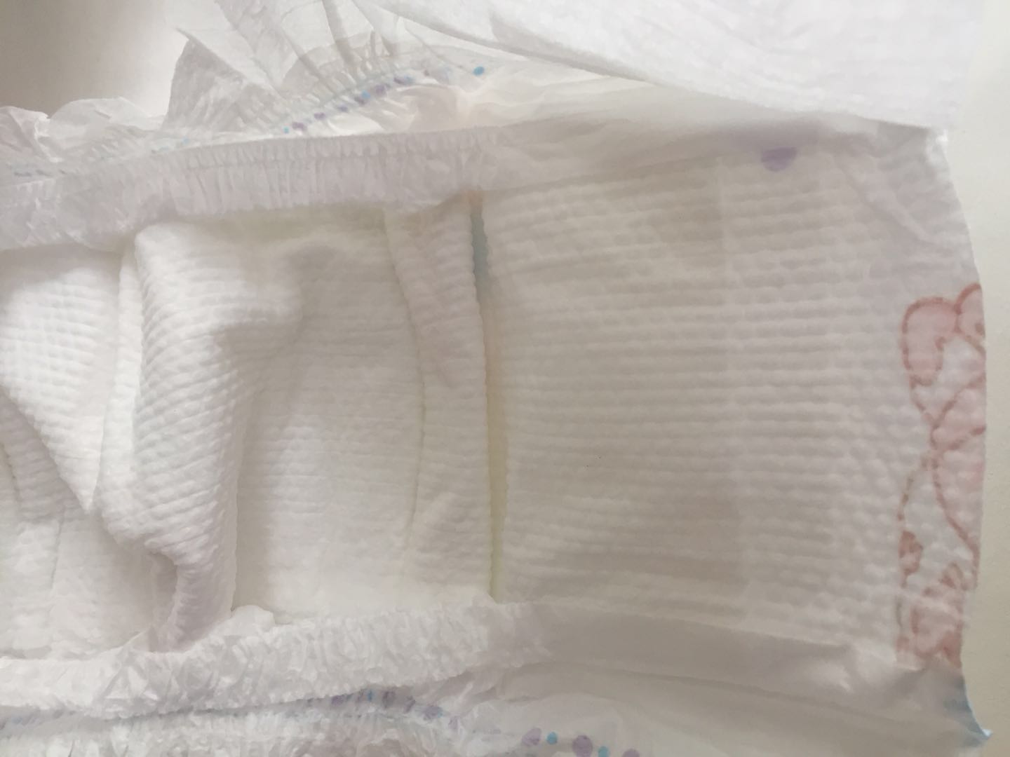 Gấu Mimi khuyên dùng tã trẻ em Rorty siêu mỏng siêu thoáng khí và quần không kéo khô bỉm huggies