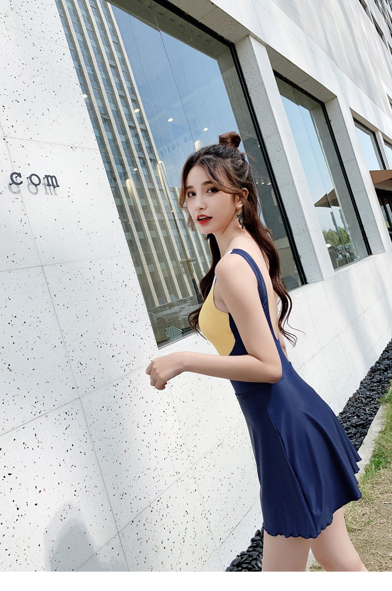 Bộ đồ tắm suối nước nóng 2019 mới chuyên nghiệp đồ bơi nữ bảo thủ dính liền với áo tắm che kín bụng là học sinh mùa đông gầy - Bộ đồ bơi One Piece đồ bơi 1 mảnh kín đáo