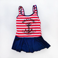 Красный и белый полосатый темно -синий стиль