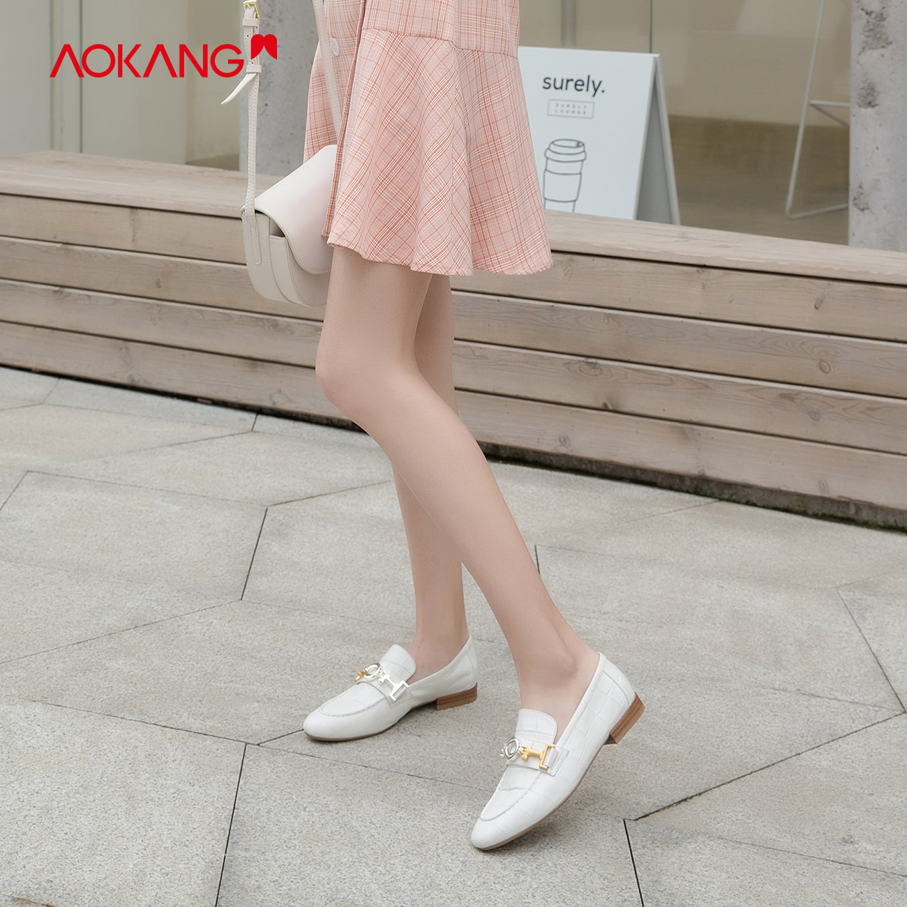 Okon nữ Giày 2020 Summer New Bò Da Light-nấu Animal In Casual Round Head thấp gót giày LeFou Bìa Feet