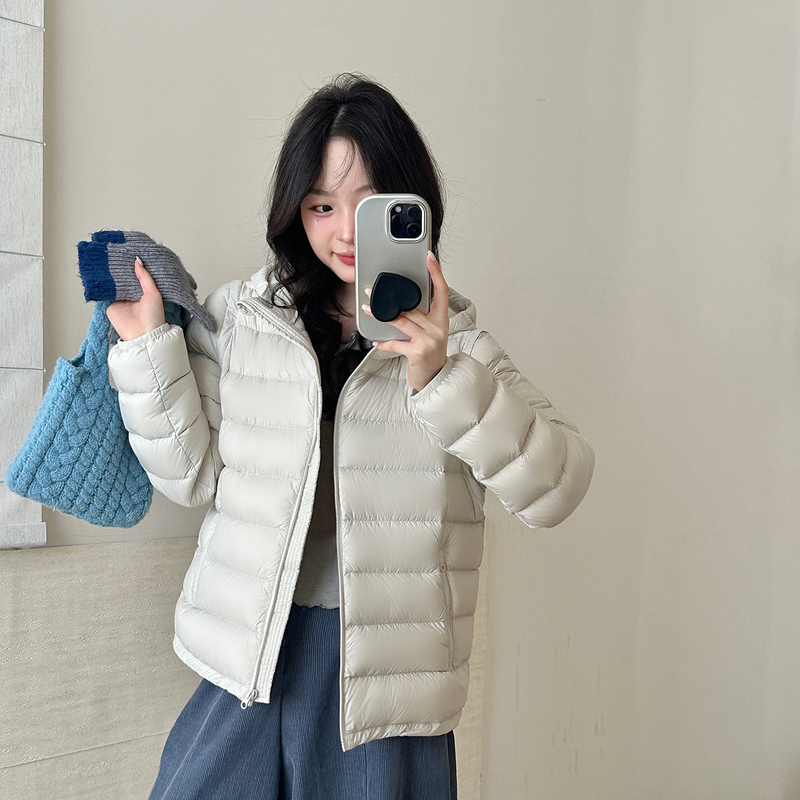 Sanhehuang 2026 Autumn/Winter New 95% White Duck down Ribbed down Jacket for Women with Detachable Sleeves, Vest, Hooded Short Coat Sanhehuang 2026 Autumn/Winter New 95% White Duck down Ribbed down Jacket for Women with Detachable Sleeves, Vest, Hooded Short Coat
