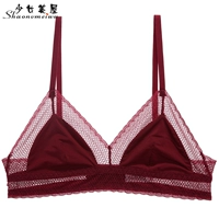 Бордовый бюстгалтер
