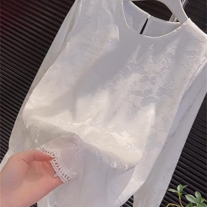 European Style 2026 Spring and Autumn New National Style Jacquard Satin Lace Blouse for Women, Fashionable, Elegant, Versatile Top