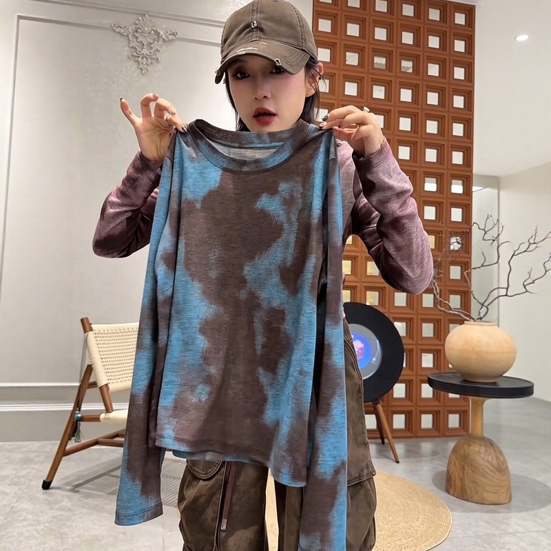 2026 New Fashion Tie-Dye Ink Painting Pattern Long-Sleeve T-Shirt for Women, Autumn High-End Niche Round-Neck Comfortable Top 2026 New Fashion Tie-Dye Ink Painting Pattern Long-Sleeve T-Shirt for Women, Autumn High-End Niche Round-Neck Comfortable Top