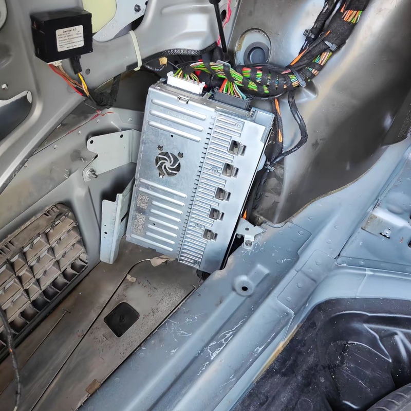 Suitable for Mercedes-Benz Amplifiers, Mercedes-Benz 221 Amplifiers, Mercedes-Benz Harman Kardon Amplifiers, Can Be Repaired and Can Be Replaced Suitable for Mercedes-Benz Amplifiers, Mercedes-Benz 221 Amplifiers, Mercedes-Benz Harman Kardon Amplifiers, Can Be Repaired and Can Be Replaced