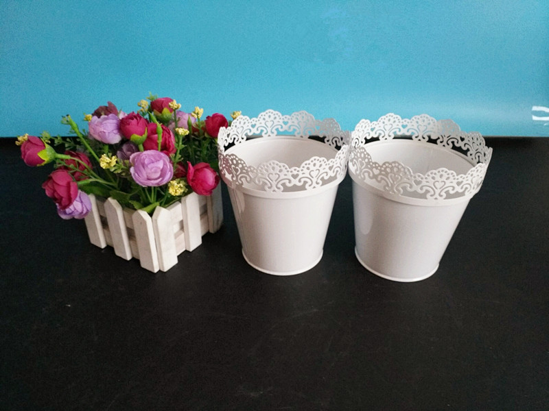 Flower Barrel Lace Stick Candy Simple Barrel Iron Art Floral small flower pot table flower pots Swaying Pieces Cake Racks swing pieces