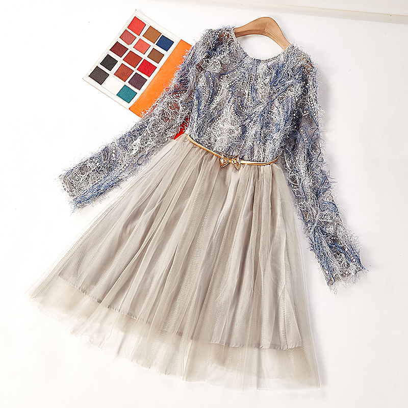 Chị anh câu chuyện 2018 mùa thu mới lưới khâu tua sequin dress 3489 chân váy chữ a