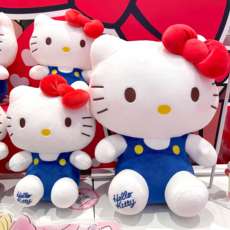 Мягкая игрушка miniso名创优品凯蒂猫81215寸经典坐姿学院kt公仔礼物hello kitty