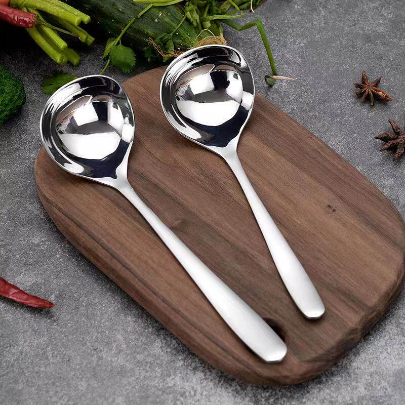Soup Spoon Spoon Home Long Handle Big stock Soup Stainless Steel Thickened Porridge Spoon Hot Pot Spoon Leaking Spoon Kitchen with a large soup spoon
