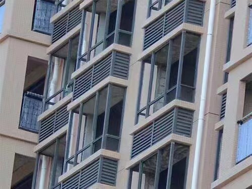 Алюминиевые жалюзи 铝合金百叶窗格栅栏出风口空调外机罩定制外墙防雨百叶排风通风口