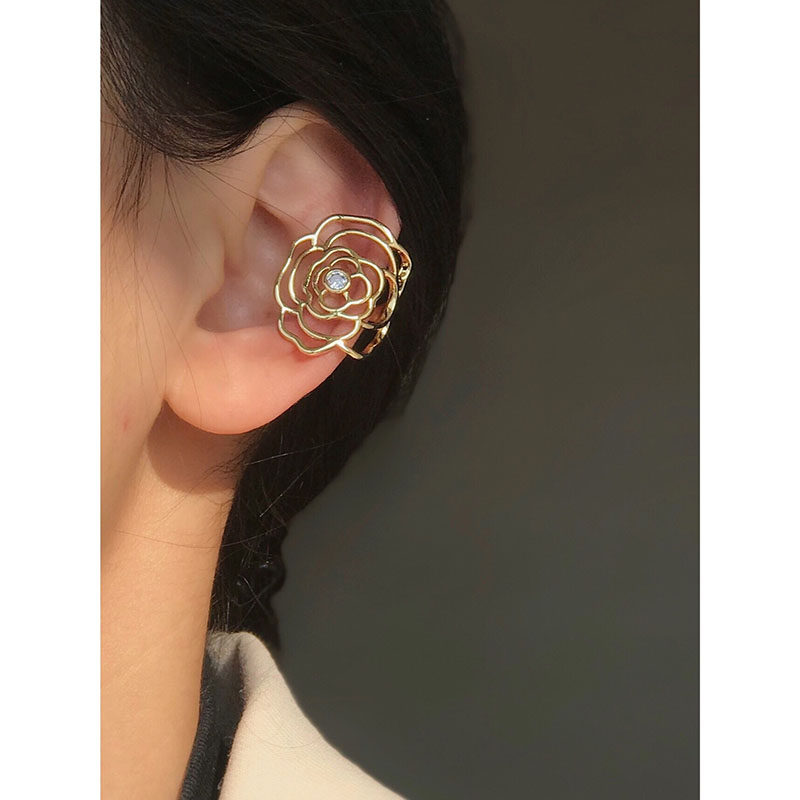 White Great Aunt 133 Temperament Retro Hollowed-out Mountain Tea Flower Metal Rose Ear Bone Clip Frosty Wind Without Ear Clip 