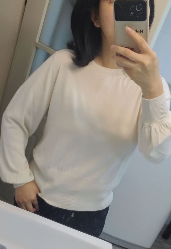 Consinee Silk Cashmere Women's Round Neck Basic Lantern Sleeve Versatile Top Knit Sweater