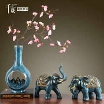 European-style porch elephant ornaments a pair of Feng Shui living room wine cabinet decorations TV cabinet home furnishings housewarming gifts