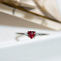 Wing Treasure_mini Princess 18k white gold Diamond-set ruby ring with pigeon blood certificate