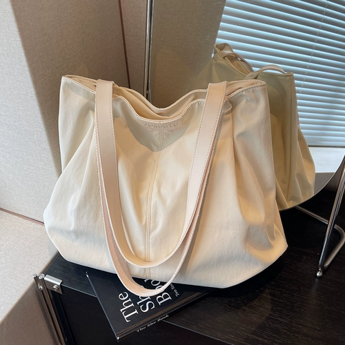 Универсальная вместительная и большая летняя сумка на одно плечо для отдыха, подходит для студента