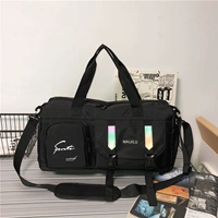 Черная подвеска