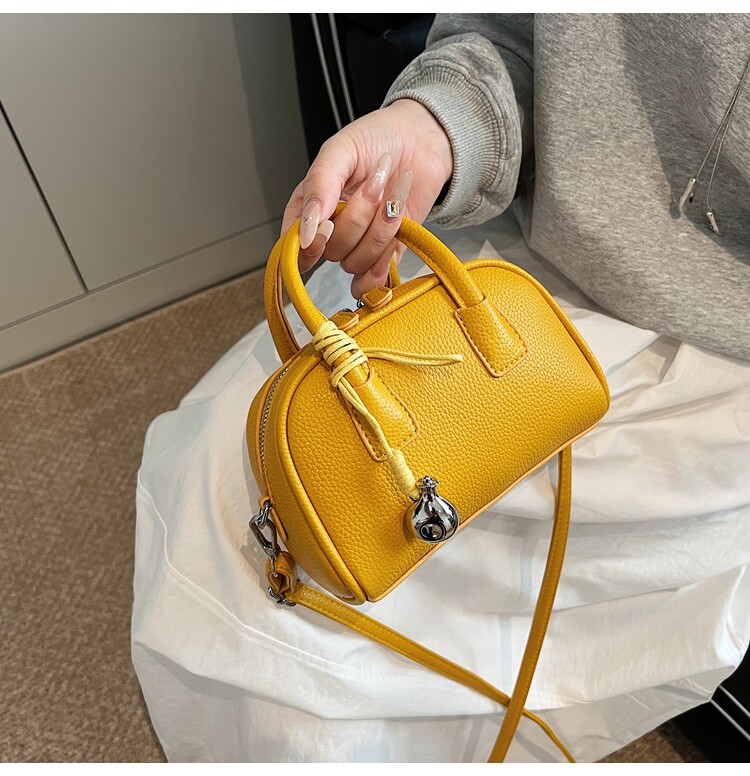 Borsa a tracolla rossa da donna, piccola borsa a secchiello tote_voghion.com