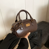 Нет кулонного кофе цвета