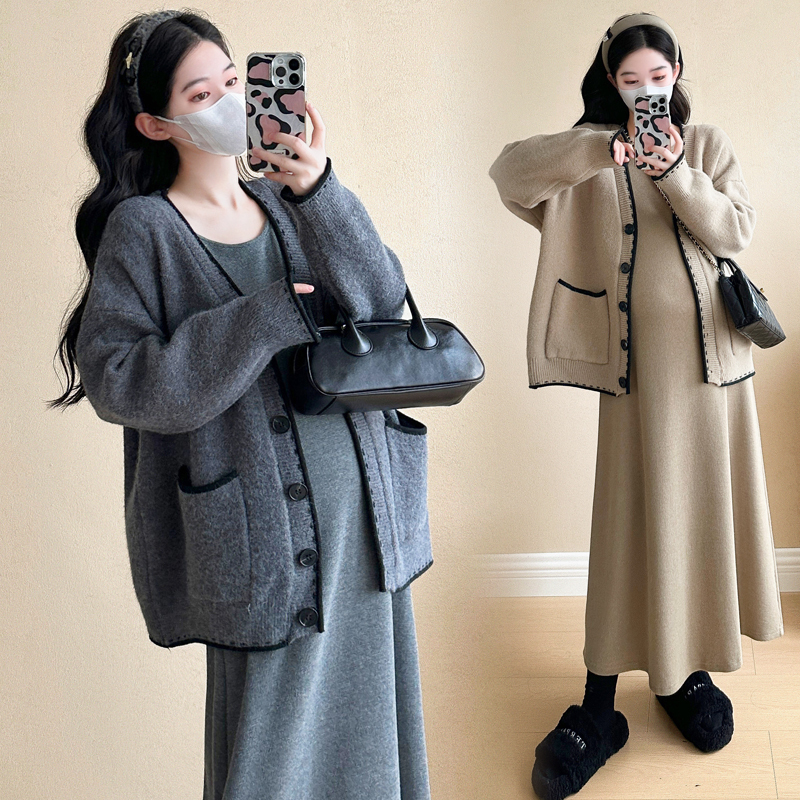 Maternity Autumn and Winter Dress Set 2026 New French Style Loose Sweater Coat with Knitted Long Skirt Two-Piece Set Maternity Autumn and Winter Dress Set 2026 New French Style Loose Sweater Coat with Knitted Long Skirt Two-Piece Set