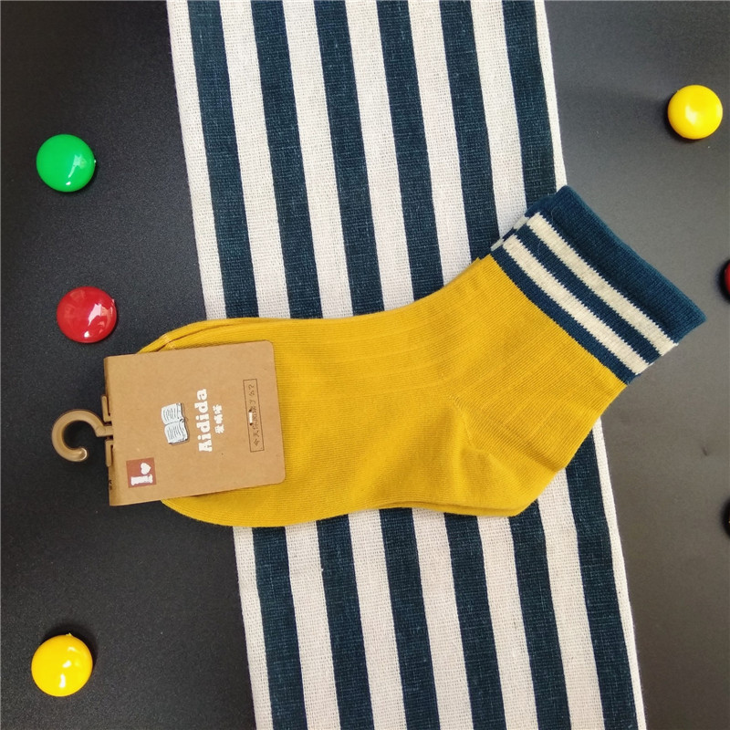 Khoảng 1-10 tuổi, đôi tất thể thao sọc kẻ trẻ em vớ thấm mồ hôi thấm hút tất cotton love thời trang trẻ em cao cấp