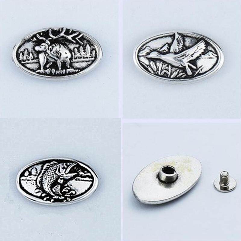 Handicraft leather leather carving arts Ancient silver fish Big geese elk wealth cloth button 25mm silver plated
