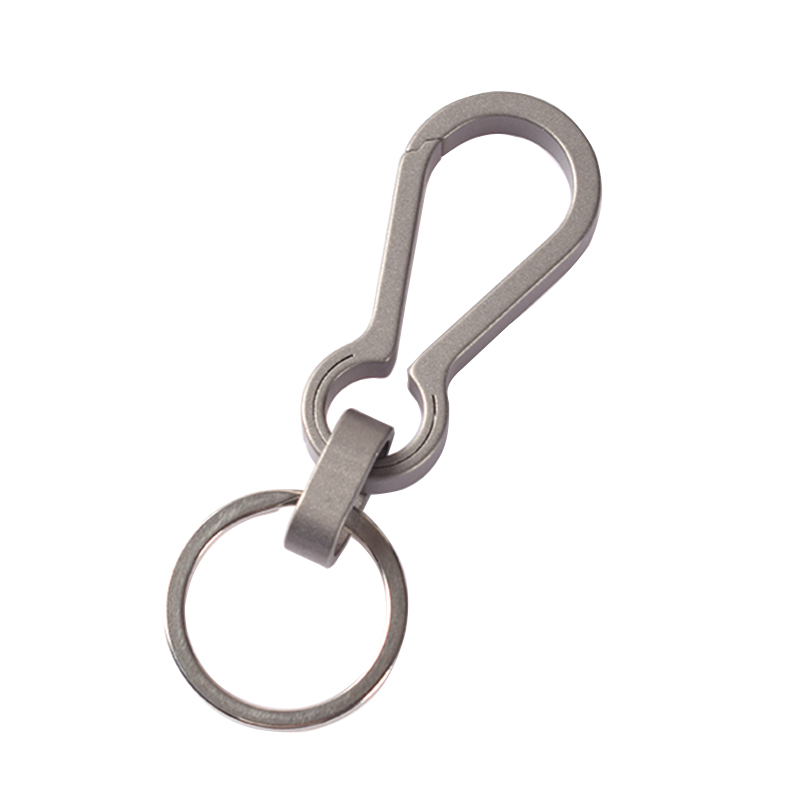 Titanium alloy mini keychain Simple and practical car small quick hang men's waist bag buckle Flashlight buckle small hanging buckle