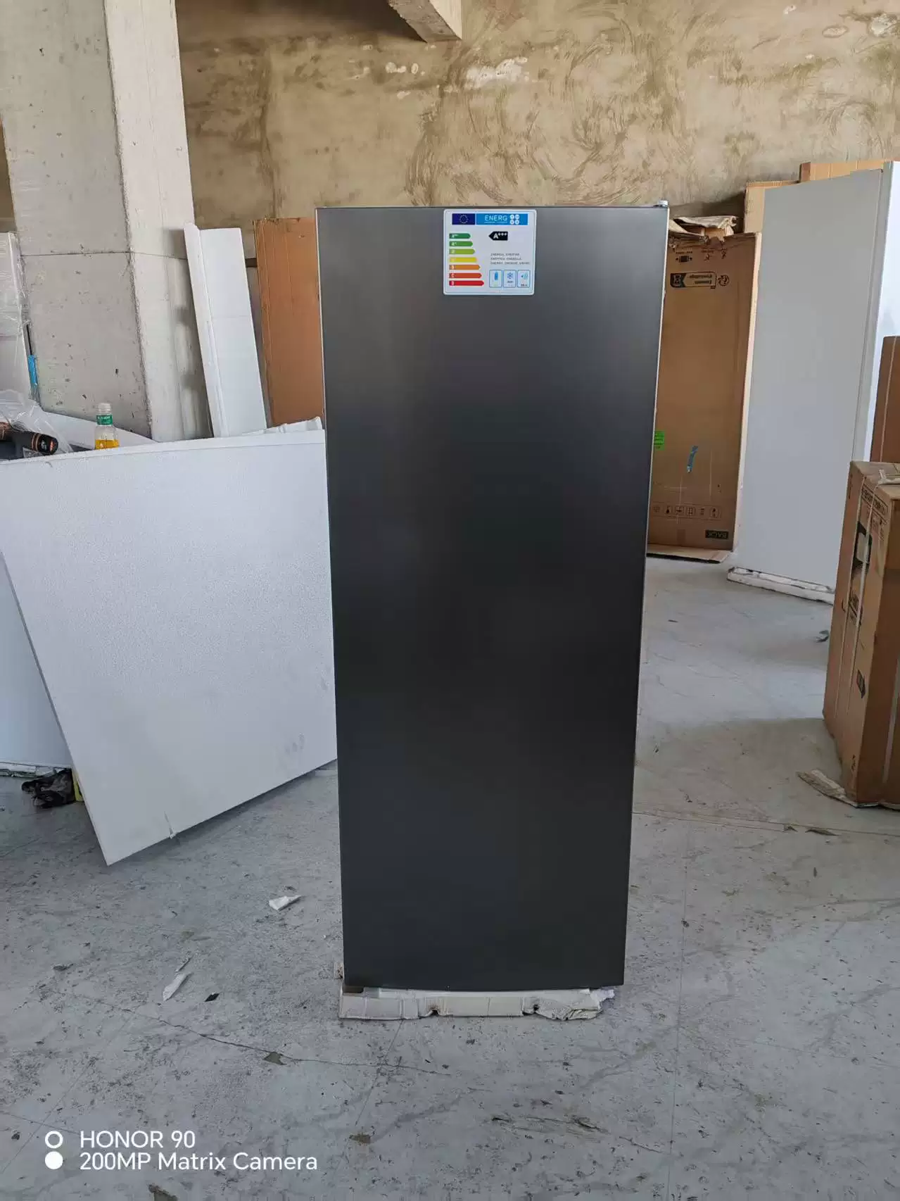 Совершенно новый вертикальный воздушно-охлаждающий морозильник без frosty? - перевод properly