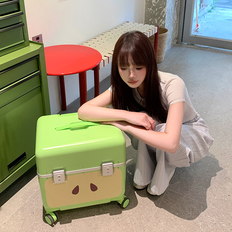 Green Apple Comic Con Sitting Box 20inch Cosplay Storage Box High-Quality Aluminum Frame Luggage Suitcase with Wheels for Girls