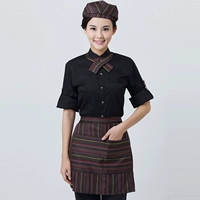 Женская активность в рукаве чернокожих