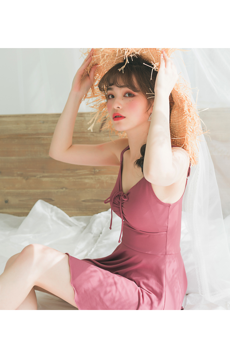 Áo tắm Xiaotao Nữ sinh viên bảo thủ che bụng Slim Girl Hàn Quốc Resort Spa Váy chia tay áo tắm Boxer 	áo tắm 2 mảnh yếm	